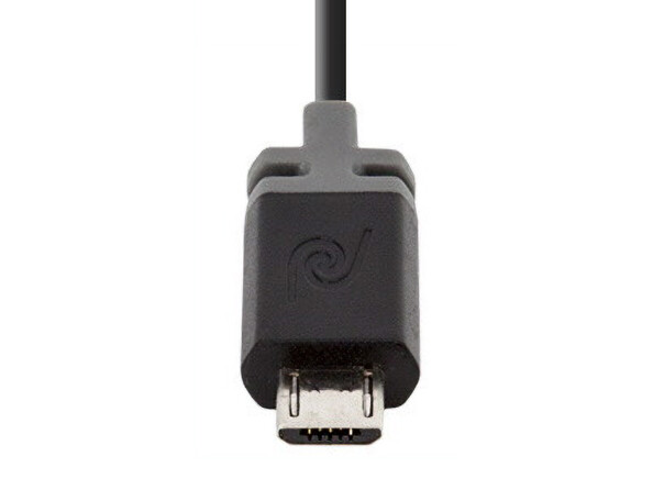 USB-Autoladegerät und 2200-mAh-Powerbank mit einziehbarem Kabel