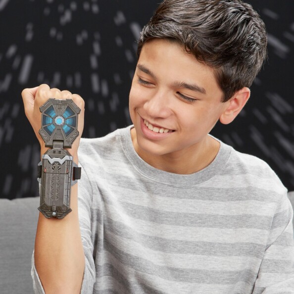 Basis-Set Force Link mit Kylo Ren