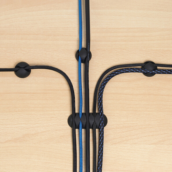 8 selbstklebende Kabelhalter